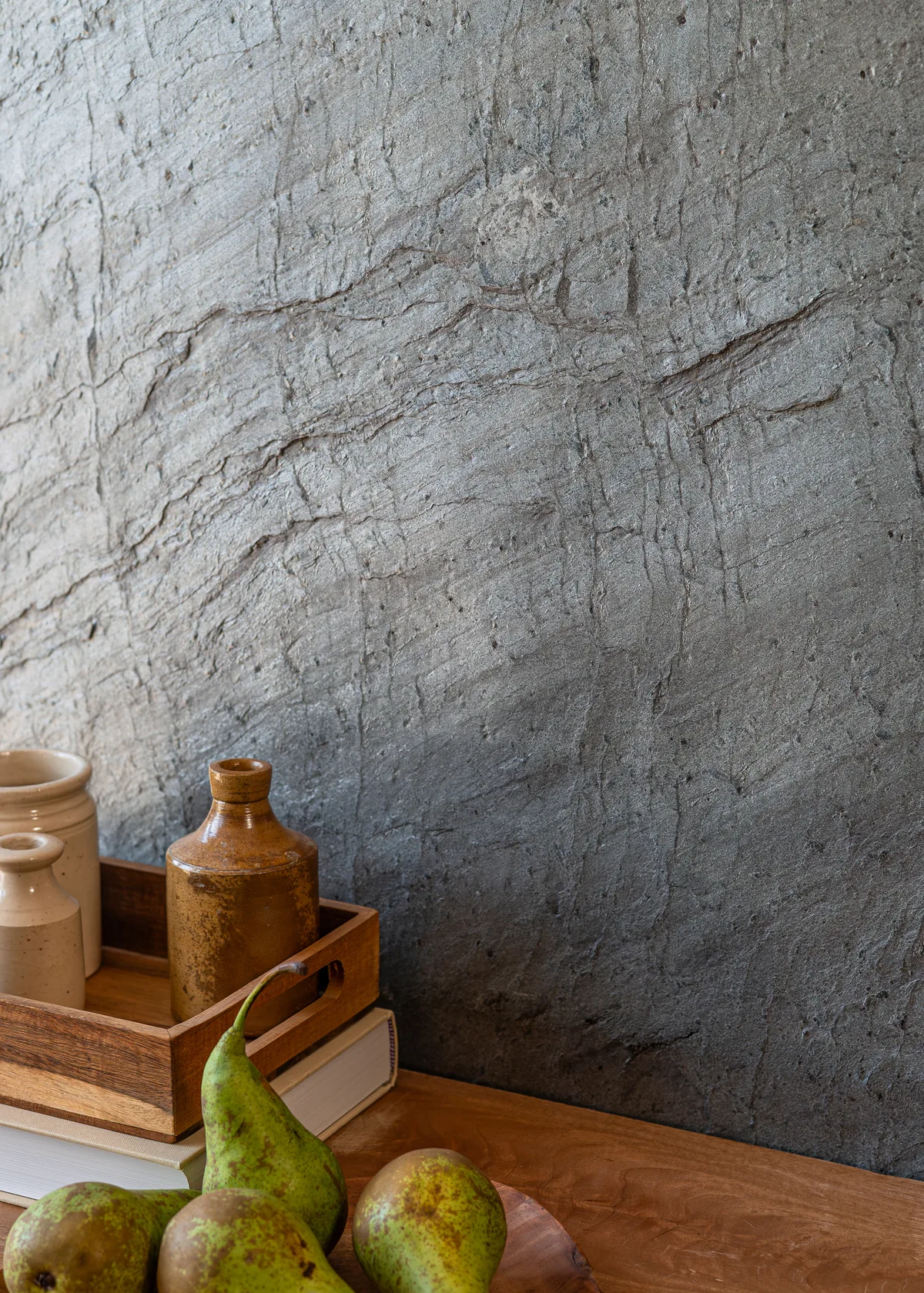 Midnight Ocean stone veneer, wall scale view
